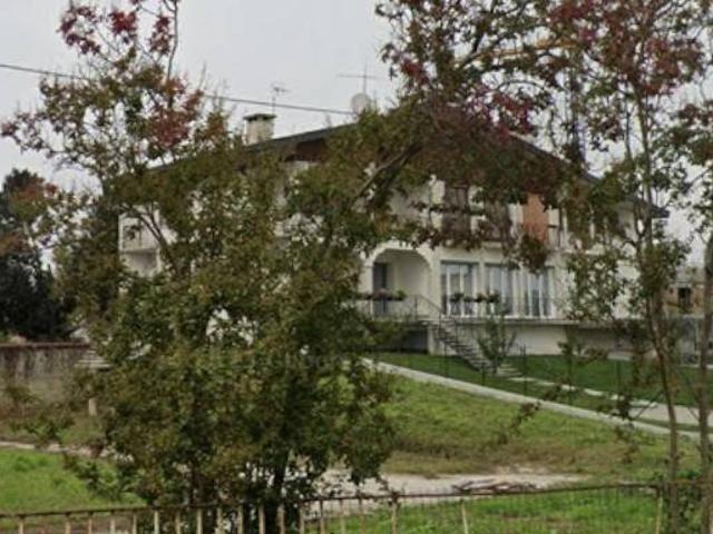 Attico in vendita a Motta Di Livenza, Veneto