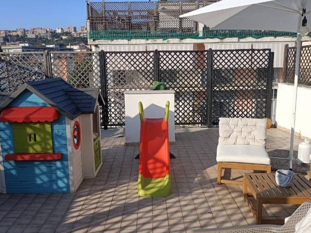 Attico in vendita a Rione Cavalleggeri Aosta, Napola