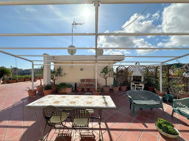 Attico in vendita a Vomero, Napola