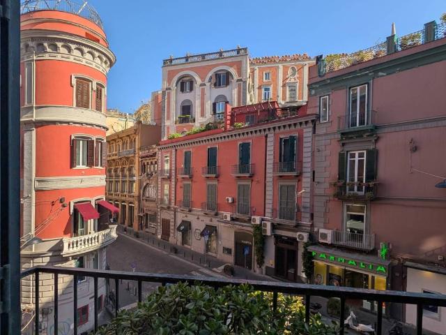 Attico in vendita a Municipalità 1, Campania