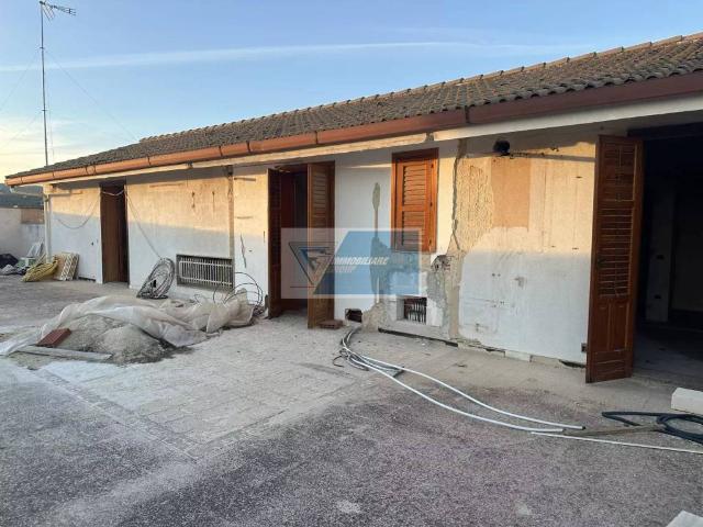 Attico in vendita a Noto, Sicilia