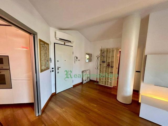 Attico in vendita a Nova Milanese, Lombardia