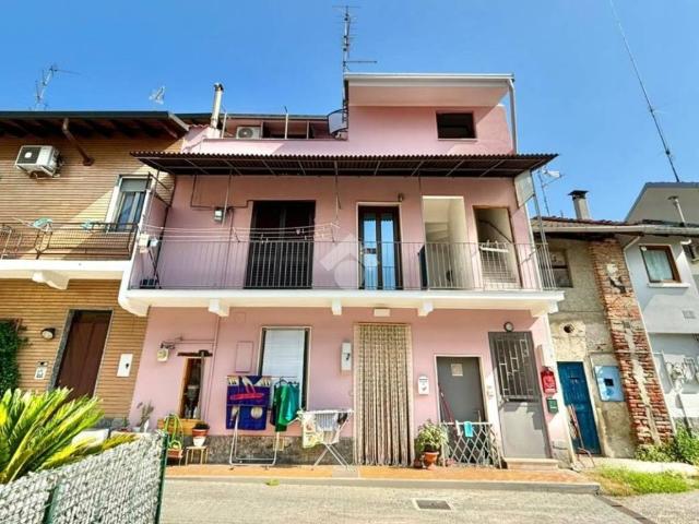 Attico in vendita a Vignale Nuovo, Piemonte