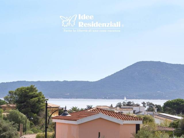 Attico in vendita a San Pantaleo, Sardigna/Sardegna