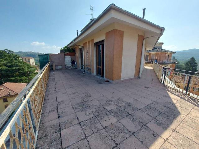 Attico in vendita a Piemonte, Alessandria