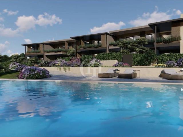 Attico in vendita a Padenghe Sul Garda, Brescia