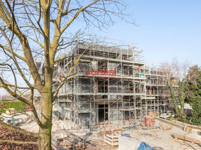 Attico in vendita a Pedrengo, Lombardia