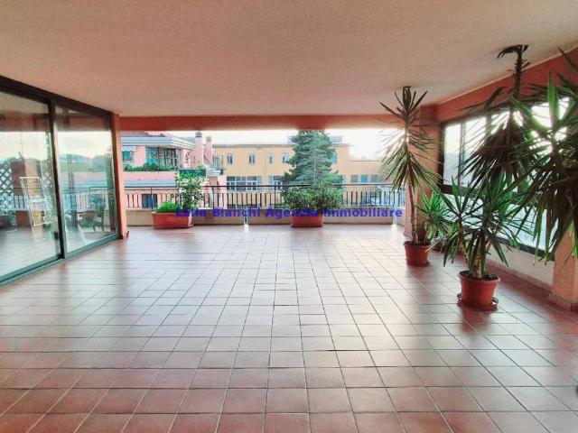 Attico in vendita a Marche, Pesaro E Urbino