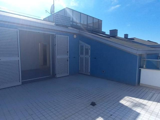 Attico in vendita a Pescara, Abruzzo