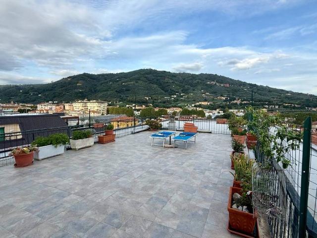 Attico in vendita a Collecchio, Uzzano E Castello