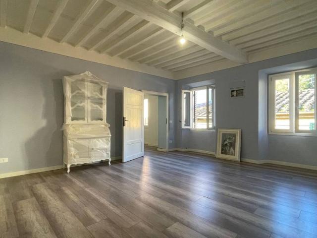 Attico in vendita a Collecchio, Uzzano E Castello