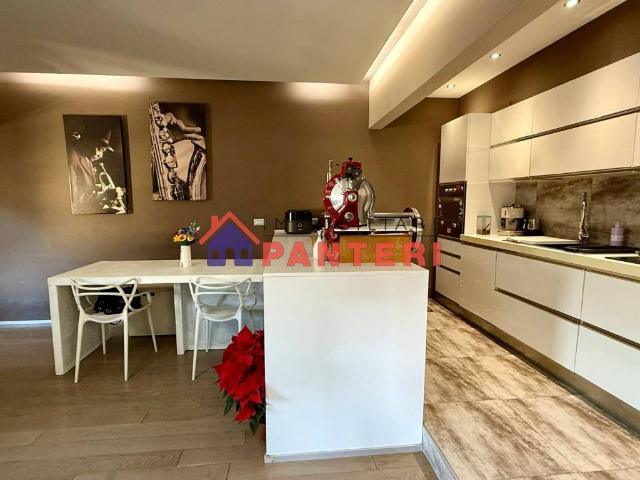 Attico in vendita a Uzzano E Castello, Toscana