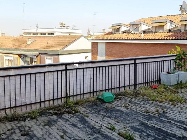 Attico in vendita a Infrangibile, Piacenza