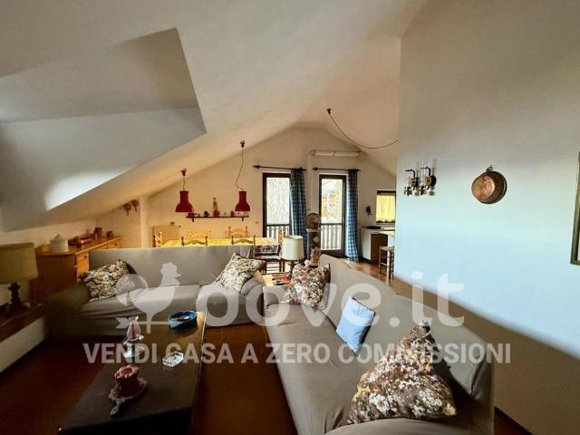 Attico in vendita a Comunità Montana della Valle Brembana, Piazzatorre