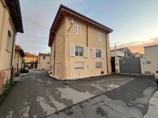 Attico in vendita a Tonfano, Toscana