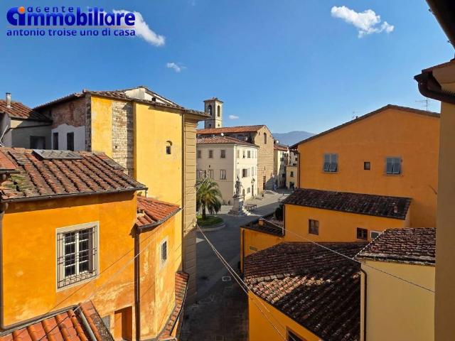 Attico in vendita a Pistoia, Toscana