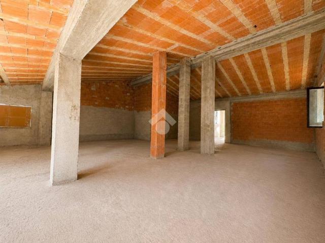 Attico in vendita a Poggiridenti, Lombardia