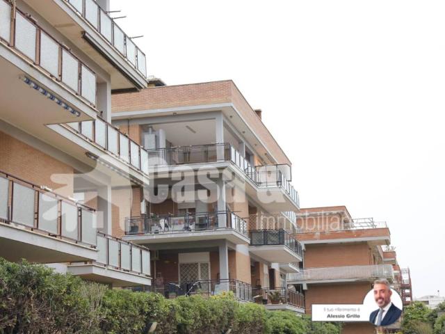 Attico in vendita a Torvajanica, Roma Capitale