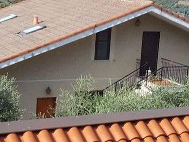 Attico in vendita a Pompeiana, Liguria