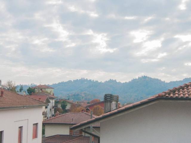 Attico in vendita a Ponteranica, Lombardia