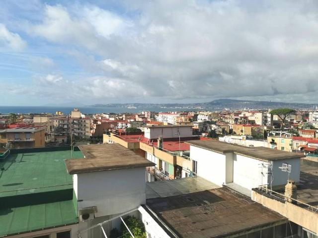 Attico in vendita a Portici, Campania