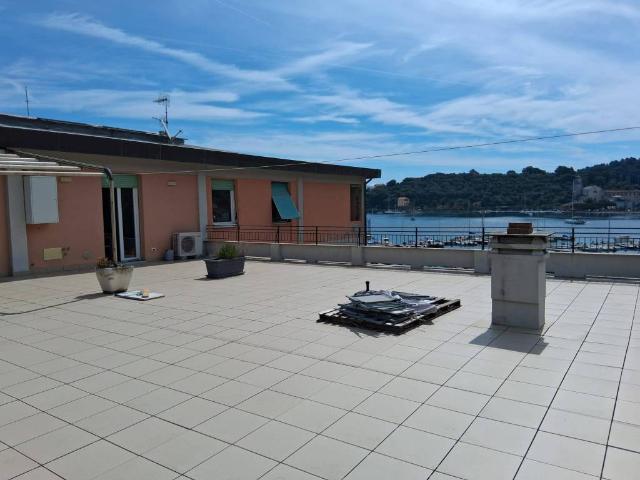 Attico in vendita a Le Grazie, Portovenere