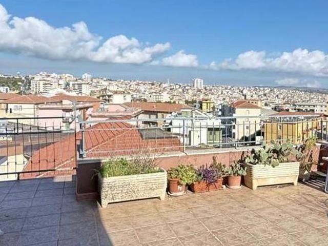 Attico in vendita a Ragusa, Sicilia