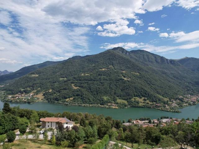 Attico in vendita a Madrera, Ranzanico