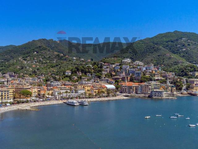 Attico in vendita a San Michele di Pagana, Rapallo