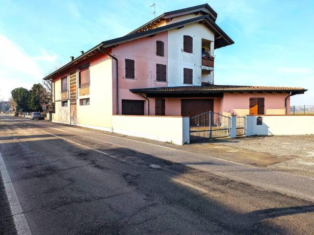 Attico in vendita a Unione dei comuni del Sorbara, Ravarino