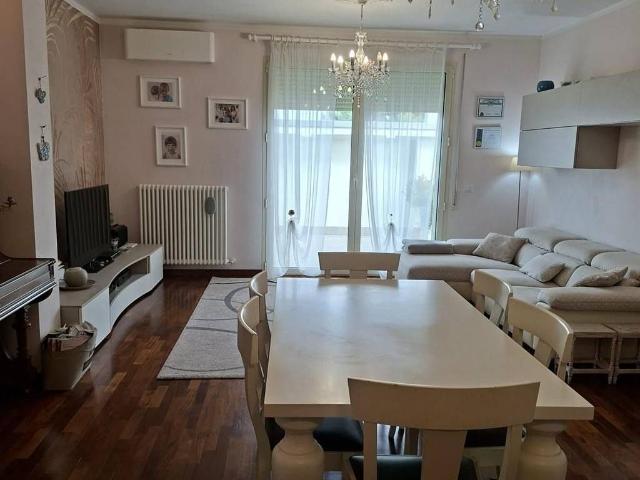 Attico in vendita a Madonna dell'Albero, Ravenna