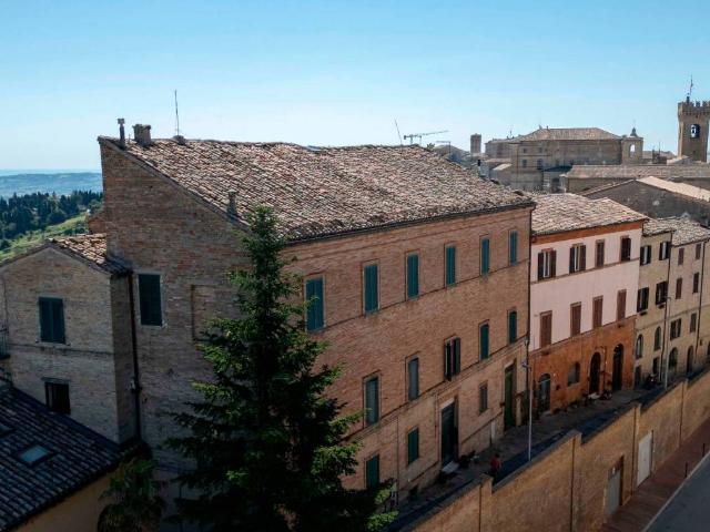 Attico in vendita a Castelnuovo, Marche