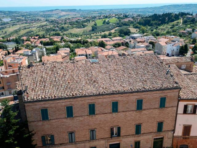 Attico in vendita a Castelnuovo, Marche