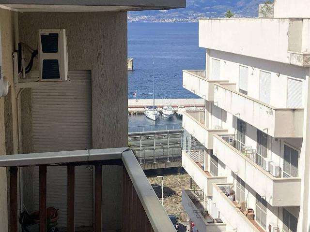 Attico in vendita a Calabria, Reggio Calabria