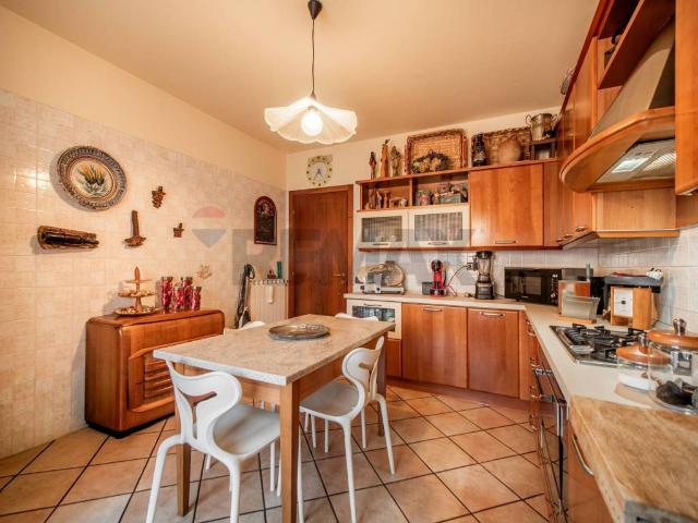 Attico in vendita a Cavazzoli, Re