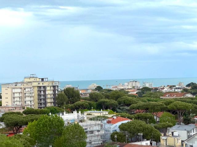 Attico in vendita a Riccione, Reggio Emilia