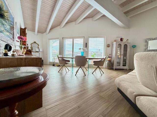 Attico in vendita a Comunità Alto Garda e Ledro, Riva