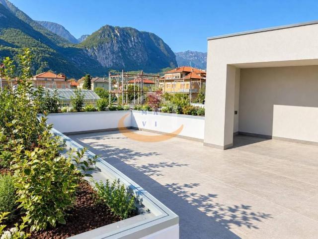 Attico in vendita a Sant'Alessandro, Riva del Garda