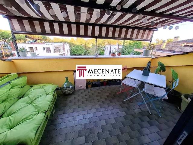 Attico in vendita a Mostacciano, Roma Capitale