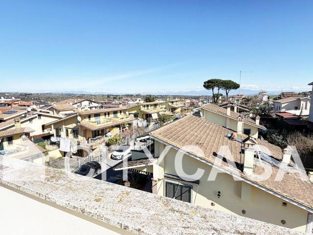 Attico in vendita a Roma Capitale, Lazio