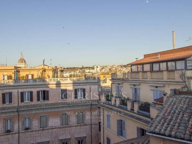Attico in vendita a Municipio Roma I, Roma Capitale