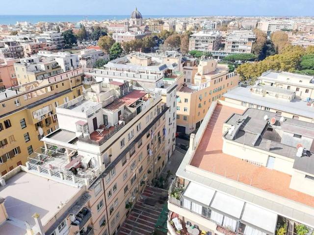 Attico in vendita a Lido di Ostia, Roma Capitale