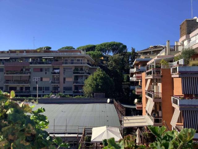 Attico in vendita a Gianicolense, Roma