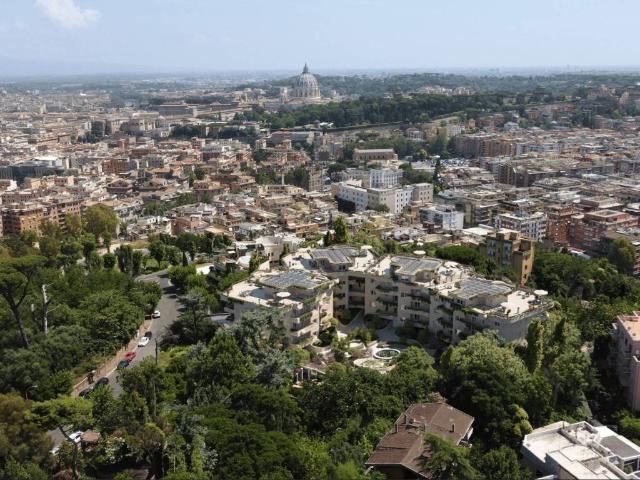 Attico in vendita a Municipio Roma XIV, Roma Capitale