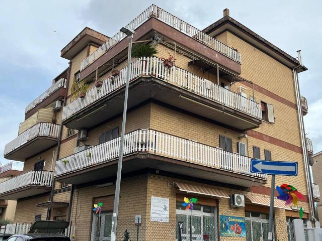 Attico in vendita a Villa Verde, Roma Capitale