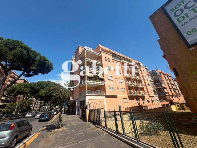 Attico in vendita a Collatino, Roma Capitale