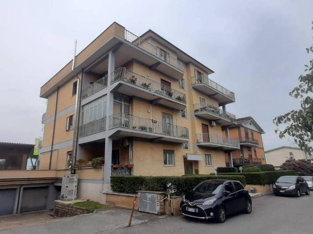 Attico in vendita a Cesano, Roma