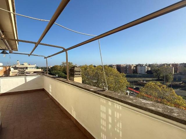 Attico in vendita a Lido di Ostia, Roma Capitale