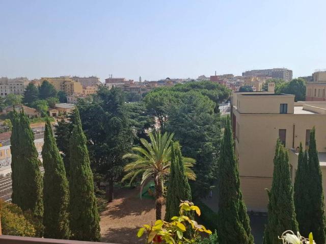 Attico in vendita a Municipio Roma VII, Roma Capitale