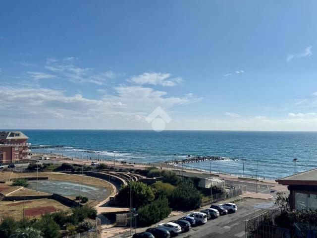 Attico in vendita a Lido di Ostia Ponente, Roma